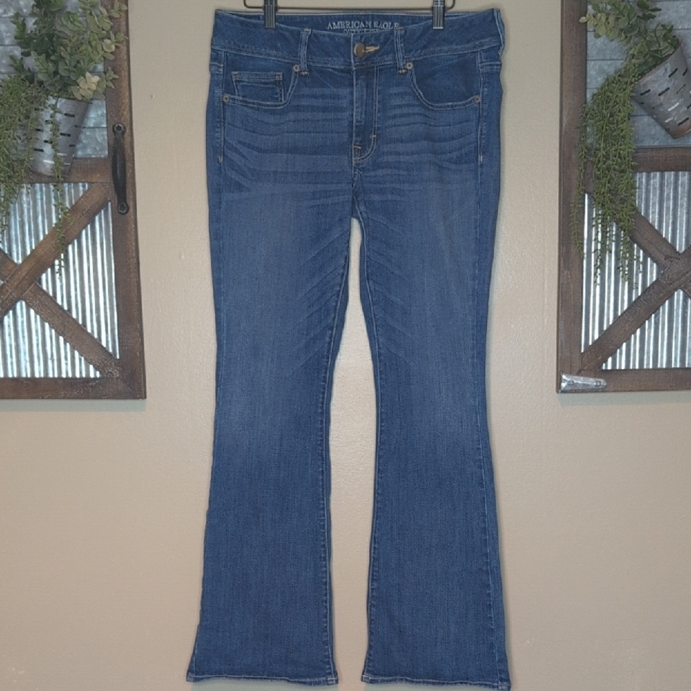 American Eagle Outfitters Blue Flare Jeans with Classic Stitching